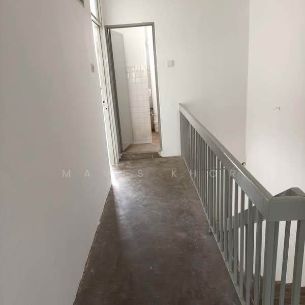 Rumah Teres 2-Tingkat untuk Dijual di Taman Nagasari (Perai) - Mavis Khor - Corridor - PropertyGuru.com.my