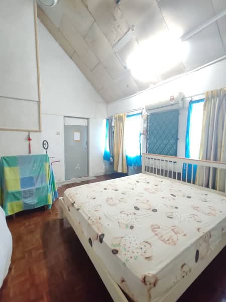 For Sale - Taman Kolam Air