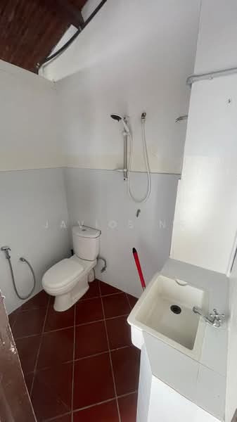 Shop for Rent in George Town (Penang) - Javios Ng - Bathroom - PropertyGuru.com.my