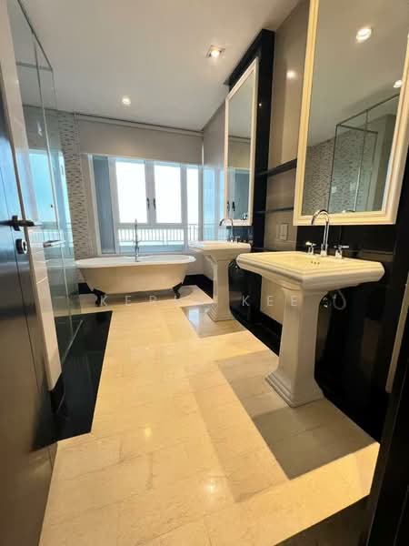 Kondominium untuk Dijual di Quayside Condominium - Kerly Kee - Bathroom - PropertyGuru.com.my