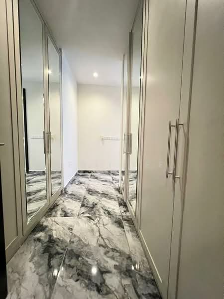 Kondominium untuk Dijual di Quayside Condominium - Kerly Kee - Corridor - PropertyGuru.com.my