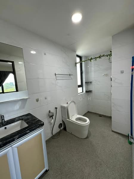 Service Residence for Rent at Country Garden Central Park - HR Yeoh - Bathroom - PropertyGuru.com.my