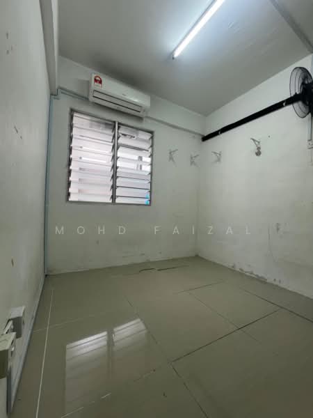 Apartment for Sale at Pangsapuri Putra Harmoni - Mohd Faizal - Interior - PropertyGuru.com.my