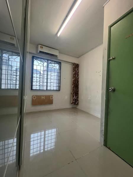 Apartment for Sale at Pangsapuri Putra Harmoni - Mohd Faizal - Interior - PropertyGuru.com.my