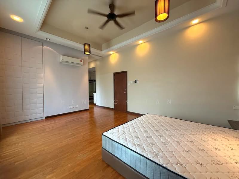 Bungalow for Sale in Setia Eco Park (Setia Alam) - Henrick Tan - Bedroom - PropertyGuru.com.my
