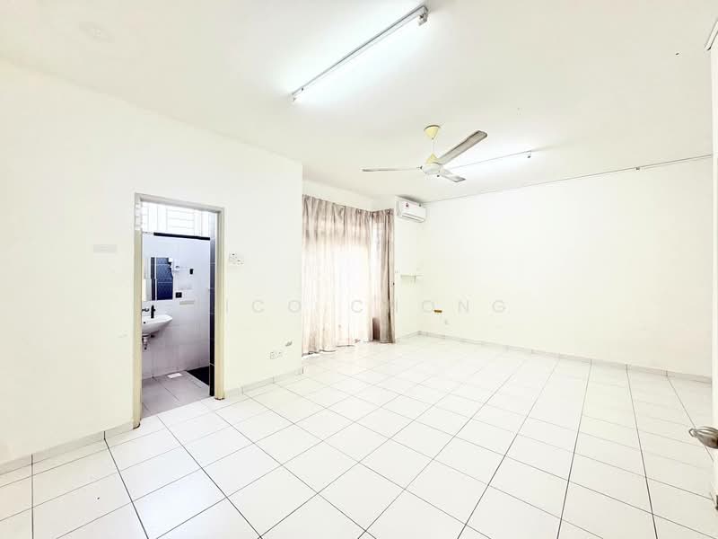 2-storey Terraced House for Sale in Johor Bahru (Johor) - Nico Chong - Living Room - PropertyGuru.com.my