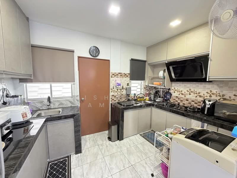 Rumah Teres 2 Tingkat untuk Dijual di Sepang (Selangor) - Nuraishah Binti Mohamed Azmi - Kitchen - PropertyGuru.com.my