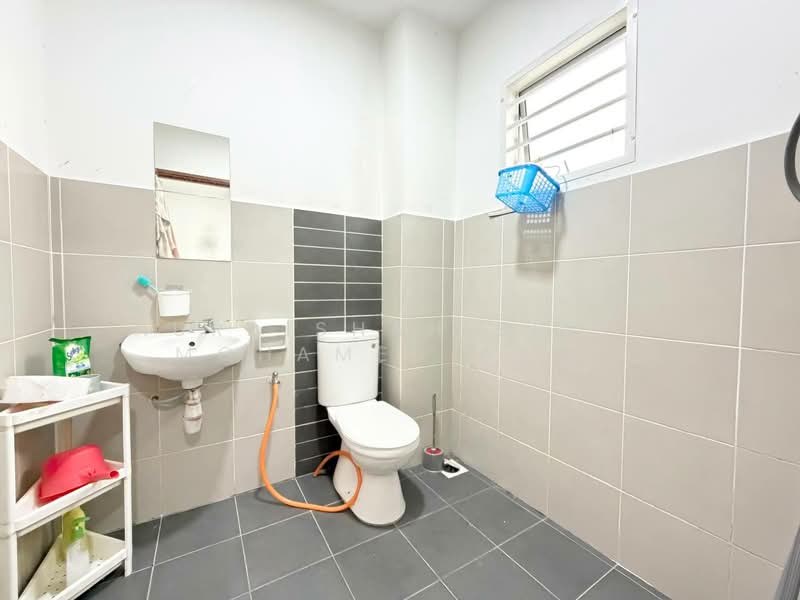 Rumah Teres 2 Tingkat untuk Dijual di Sepang (Selangor) - Nuraishah Binti Mohamed Azmi - PropertyGuru.com.my