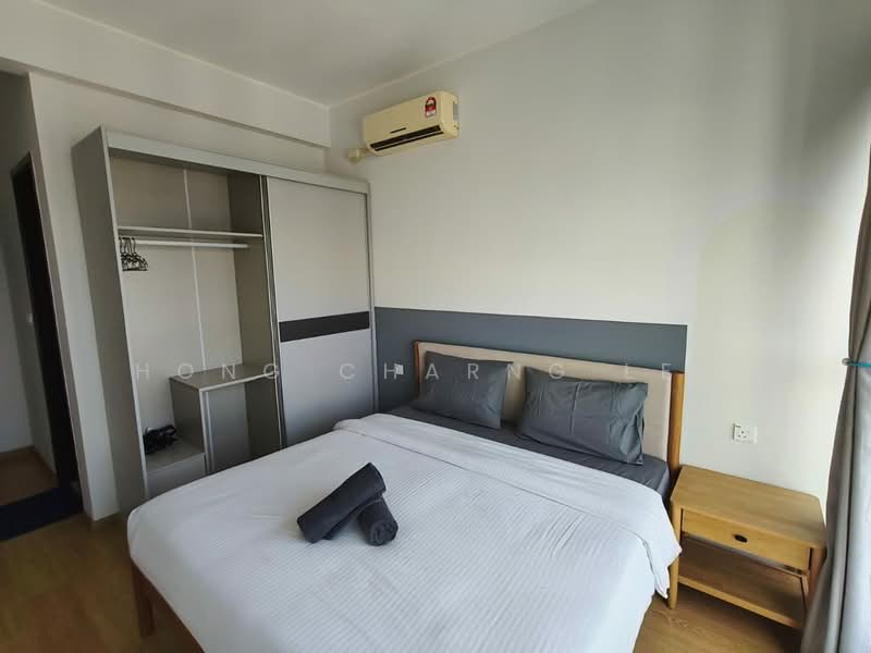 Condominium for Rent at Royal Strand @ Country Garden Danga Bay - Hong Charng Lee - Bedroom - PropertyGuru.com.my