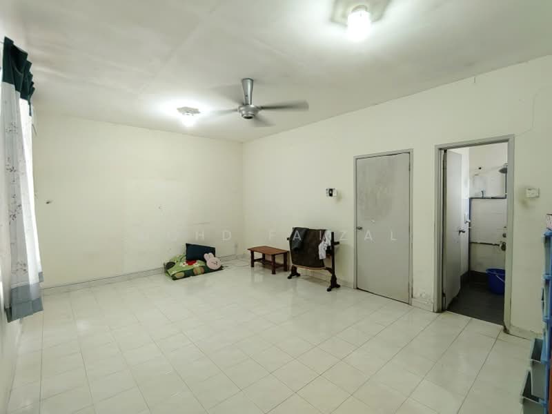 Rumah Teres 2 Tingkat untuk Dijual di Sepang (Selangor) - Mohd Faizal - Living Room - PropertyGuru.com.my