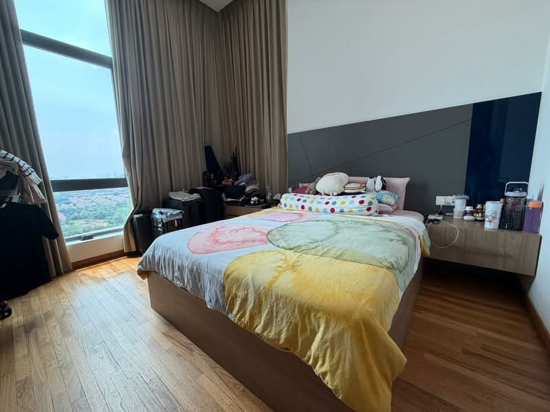 Condominium for Sale at Tropicana Grande - Max Tan - Bedroom - PropertyGuru.com.my
