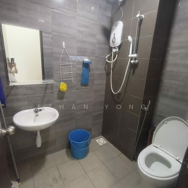 Service Residence for Rent at Symphony Tower (Menara Simfoni) - Ethan Yong - Bathroom - PropertyGuru.com.my