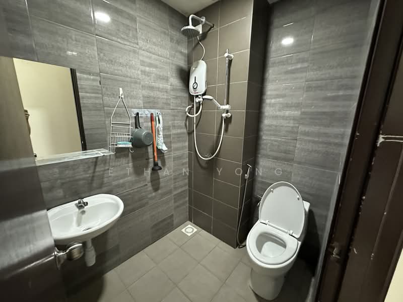 Servis Apartment untuk Disewa di Symphony Tower (Menara Simfoni) - Ethan Yong - Bathroom - PropertyGuru.com.my