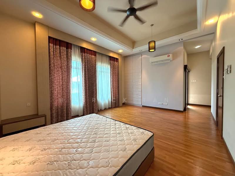 Bungalow for Sale in Setia Eco Park (Setia Alam) - Henrick Tan - Bedroom - PropertyGuru.com.my