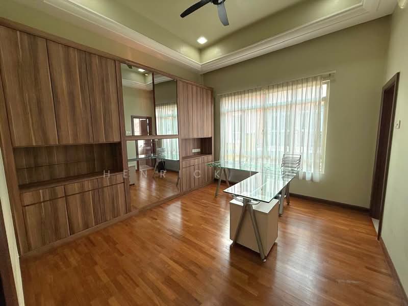 Bungalow for Sale in Setia Eco Park (Setia Alam) - Henrick Tan - Study - PropertyGuru.com.my