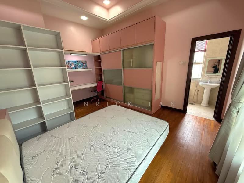 Bungalow for Sale in Setia Eco Park (Setia Alam) - Henrick Tan - Bedroom - PropertyGuru.com.my