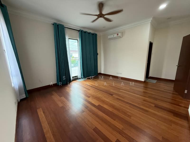 2-storey Terraced House for Sale in Alam Impian (Shah Alam) - Sugumar Arunasalam - Living Room - PropertyGuru.com.my