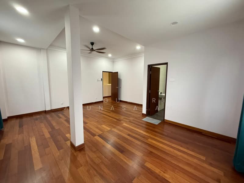 2-storey Terraced House for Sale in Alam Impian (Shah Alam) - Sugumar Arunasalam - Interior - PropertyGuru.com.my