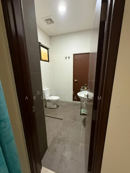 2-storey Terraced House for Sale in Alam Impian (Shah Alam) - Sugumar Arunasalam - Bathroom - PropertyGuru.com.my