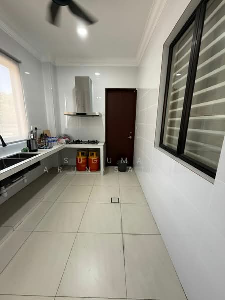 2-storey Terraced House for Sale in Alam Impian (Shah Alam) - Sugumar Arunasalam - Kitchen - PropertyGuru.com.my