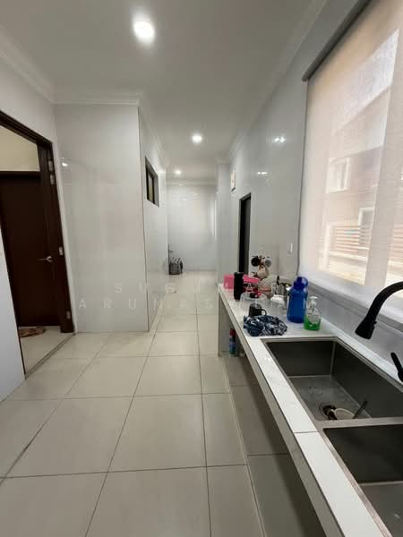 2-storey Terraced House for Sale in Alam Impian (Shah Alam) - Sugumar Arunasalam - Corridor - PropertyGuru.com.my