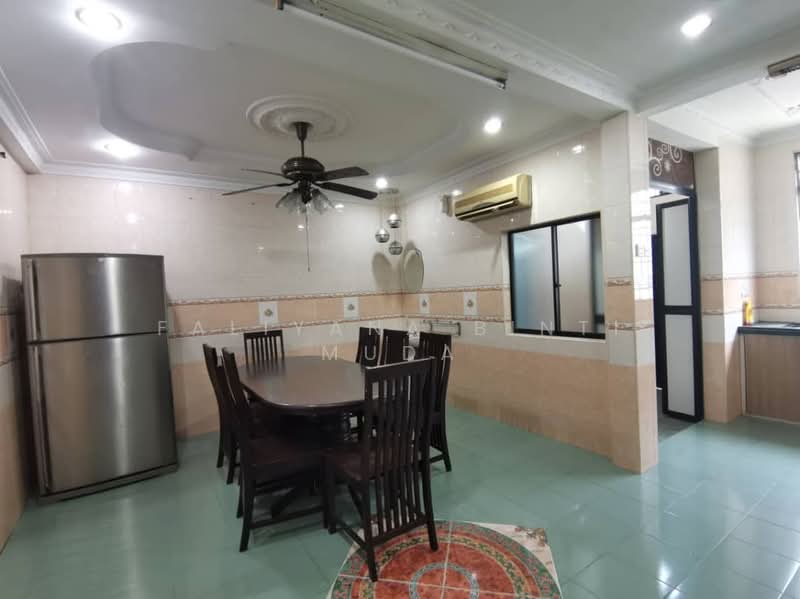 2-storey Terraced House for Rent in Taman Sukaria (Butterworth) - Faliyana binti Muda - Dining Room - PropertyGuru.com.my