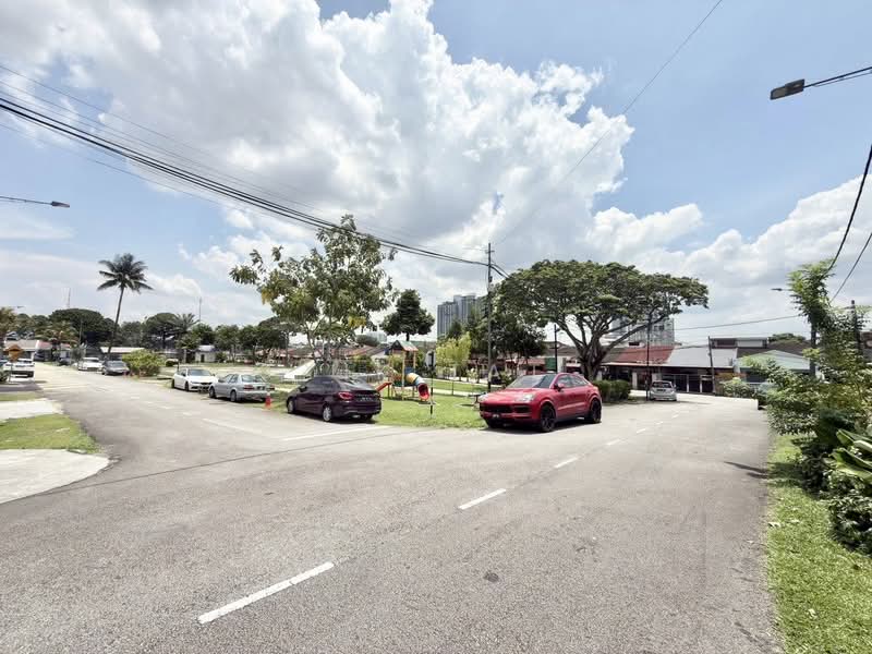 Rumah Berkembar untuk Dijual di Taman Sentosa (Johor Bahru) - Yik Tat - Exterior - PropertyGuru.com.my