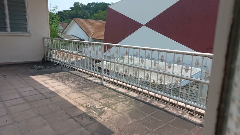 Rumah Banglo untuk Dijual di Taman Million (Jalan Ipoh) - Andrew Cheong - Balcony - PropertyGuru.com.my