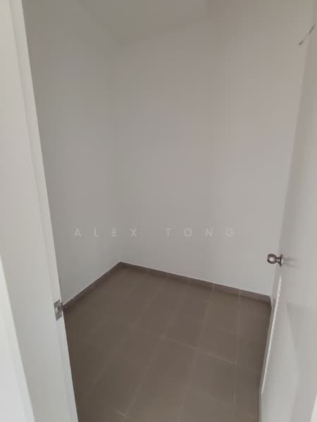 Semi-Detached House for Sale in Telok Panglima Garang (Selangor) - Alex Tong - PropertyGuru.com.my