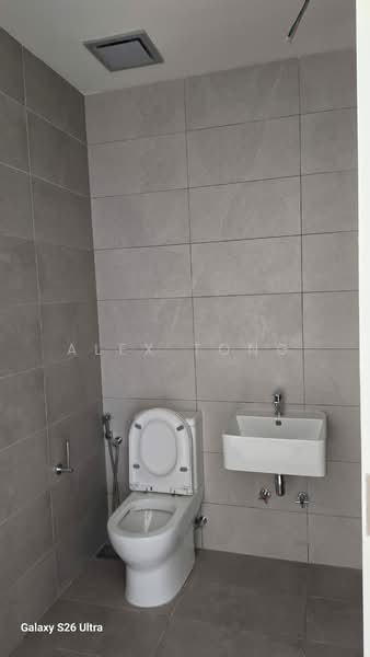 Semi-Detached House for Sale in Telok Panglima Garang (Selangor) - Alex Tong - Bathroom - PropertyGuru.com.my