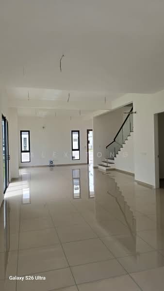 Semi-Detached House for Sale in Telok Panglima Garang (Selangor) - Alex Tong - Living Room - PropertyGuru.com.my
