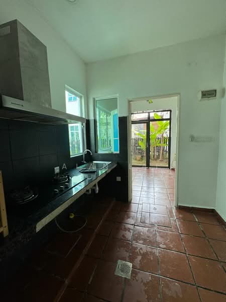 Semi-Detached House for Rent in Cyberjaya (Selangor) - Alan Lai - Kitchen - PropertyGuru.com.my