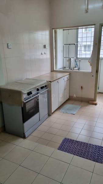 Apartment for Rent at Pangsapuri Randa - Victoria Chew - Kitchen - PropertyGuru.com.my