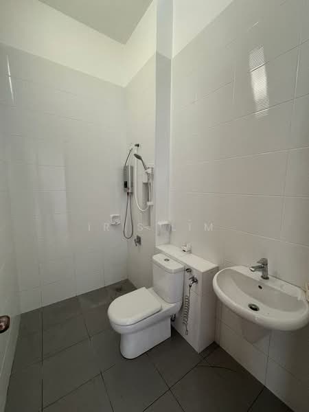 Rumah Teres untuk Dijual di Johor Bahru (Johor) - Iris Lim - Bathroom - PropertyGuru.com.my