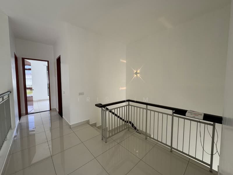 Rumah Teres untuk Dijual di Johor Bahru (Johor) - Iris Lim - Corridor - PropertyGuru.com.my