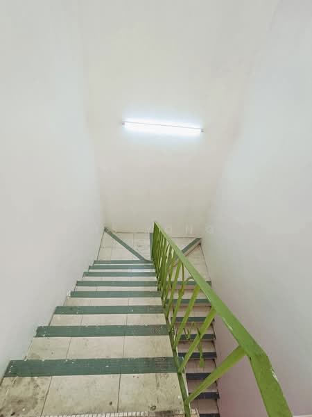 2.5-storey Terraced House for Rent in Ipoh (Perak) - Ms Yong - Corridor - PropertyGuru.com.my