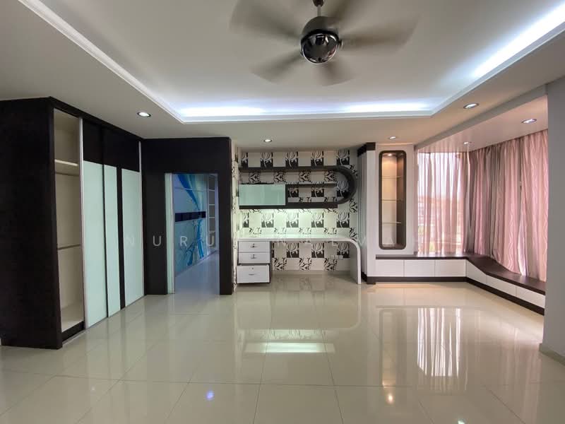 Semi-Detached House for Sale in Bandar Baru Bangi (Selangor) - Nurul Naemah - PropertyGuru.com.my