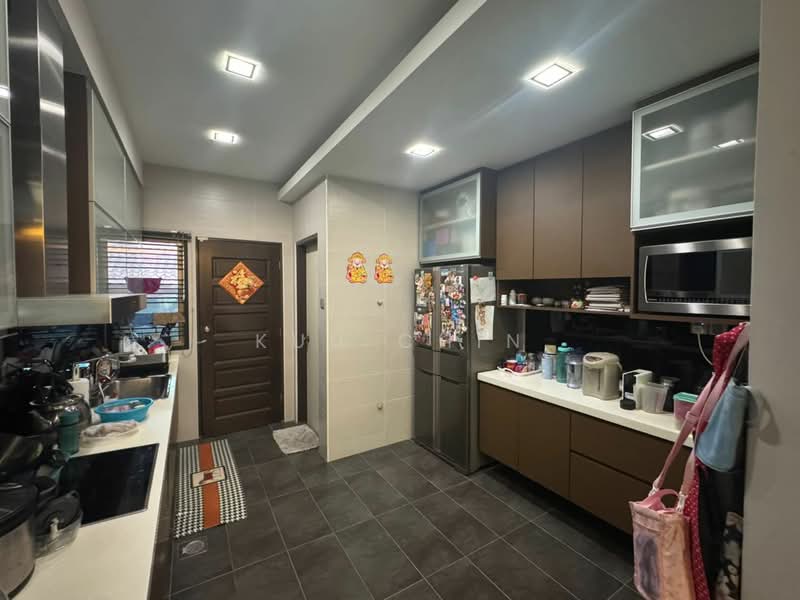 2-storey Terraced House for Sale in Taman Molek (Johor Bahru) - Kuu Chin - Kitchen - PropertyGuru.com.my