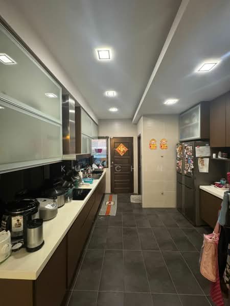 2-storey Terraced House for Sale in Taman Molek (Johor Bahru) - Kuu Chin - Kitchen - PropertyGuru.com.my