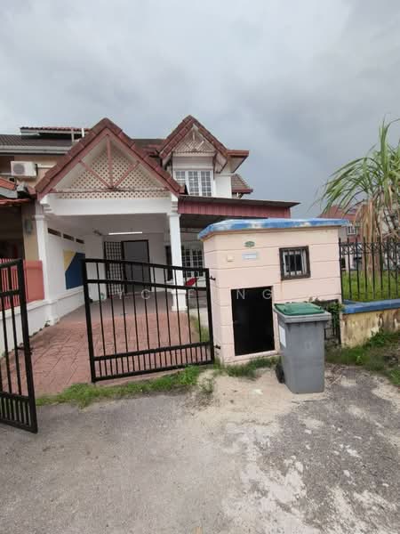 Rumah Teres 2 Tingkat untuk Disewa di Taman Mutiara Rini (Skudai) - YC Fung - Exterior - PropertyGuru.com.my