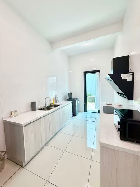 2-storey Terraced House for Rent in Bandar Cassia (Batu Kawan) - Jane Ng - Kitchen - PropertyGuru.com.my