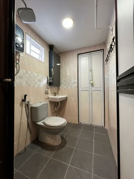 2-storey Terraced House for Sale in Taman Cuepacs (Cheras) - Mary Yeoh - Bathroom - PropertyGuru.com.my