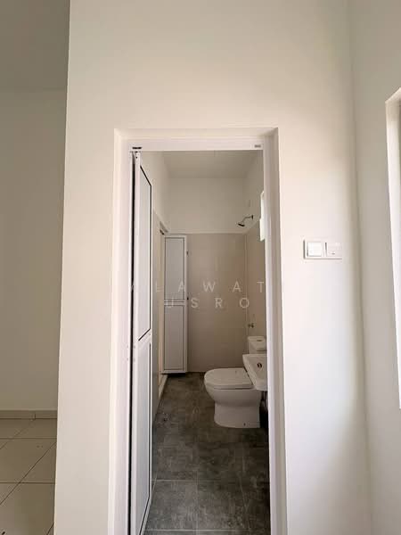 Rumah Teres 2 Tingkat untuk Disewa di Taman Sri Andalas (Klang) - Salawati Busro - Bathroom - PropertyGuru.com.my