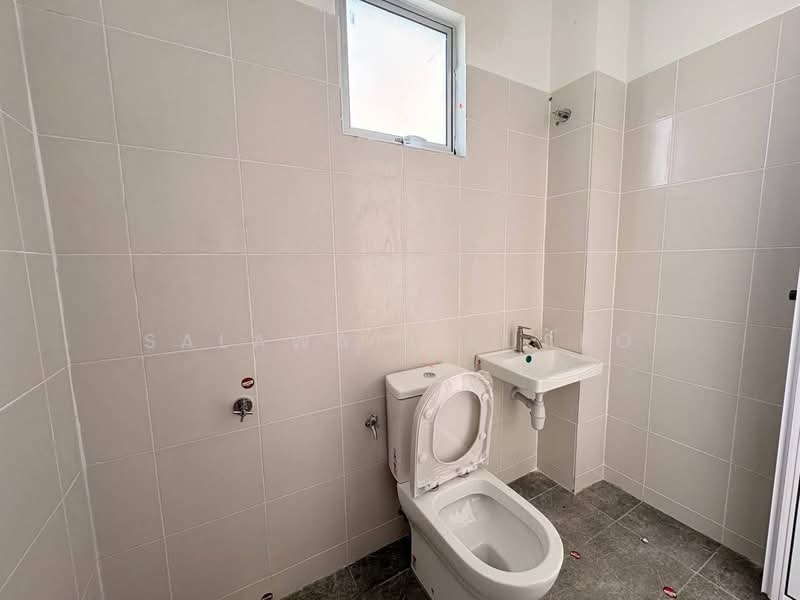 Rumah Teres 2 Tingkat untuk Disewa di Taman Sri Andalas (Klang) - Salawati Busro - Bathroom - PropertyGuru.com.my