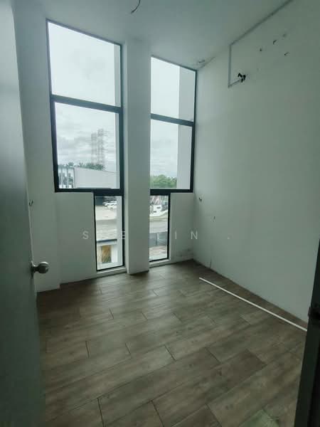 Cluster Factory for Rent in Eco Business Park 1 (Johor Bahru) - See Yin . - Interior - PropertyGuru.com.my