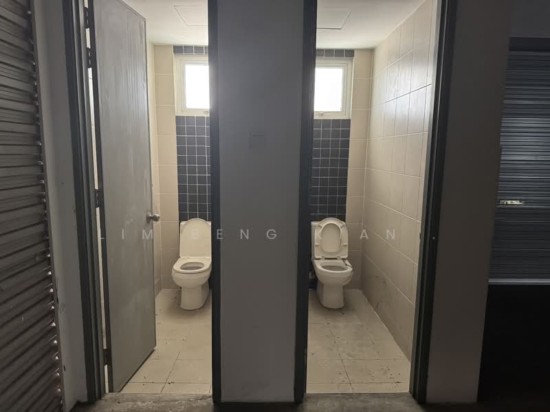 Shop / Office for Rent in Pju 5 (Kota Damansara) - Lim Beng Kian . - Bathroom - PropertyGuru.com.my