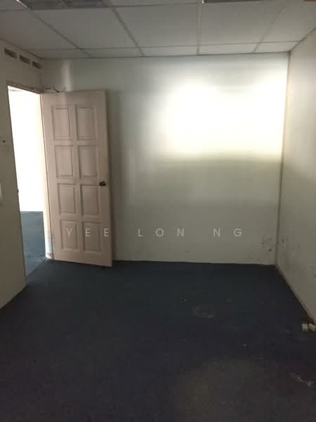 Shop / Office for Rent in Taman Pelangi (Johor Bahru) - Yee Lon Ng - Interior - PropertyGuru.com.my