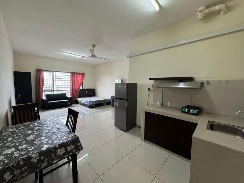 Apartment for Rent at Zennith Suites (Pangsapuri Kebun Teh) - Yvonne Tai - Living Room - PropertyGuru.com.my