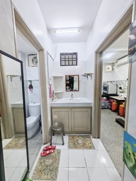Rumah Teres 2 Tingkat untuk Dijual di Taman Mount Austin (Tebrau) - Yik Tat - PropertyGuru.com.my