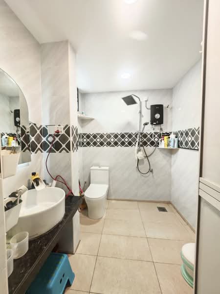 Rumah Teres 2 Tingkat untuk Dijual di Taman Mount Austin (Tebrau) - Yik Tat - PropertyGuru.com.my